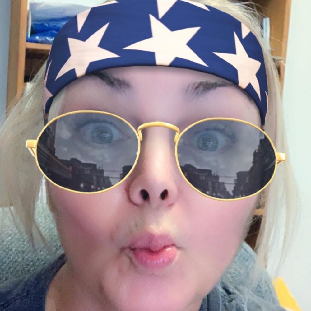 Meet your Posher, Melanie